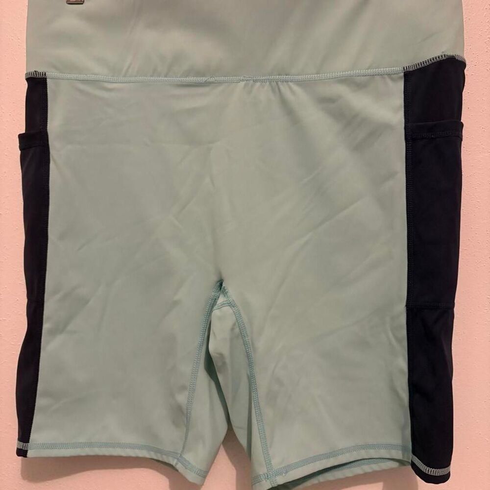 FOURLAPS LARGE tight fit biker shorts blue like new condition